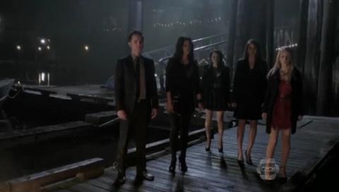 VampireDiariesWorld-dot-org_TheSecretCircle-S01E09-2284.jpg