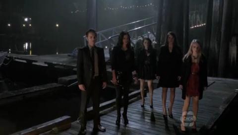 VampireDiariesWorld-dot-org_TheSecretCircle-S01E09-2286.jpg