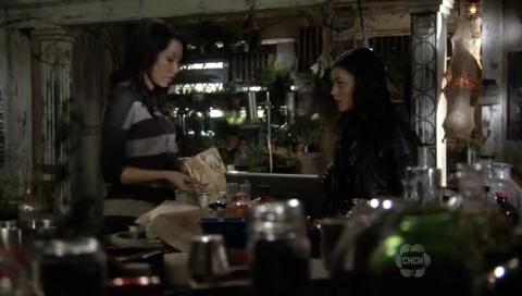 VampireDiariesWorld-dot-org_TheSecretCircle-S01E10-0829.jpg