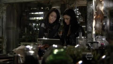 VampireDiariesWorld-dot-org_TheSecretCircle-S01E10-0846.jpg