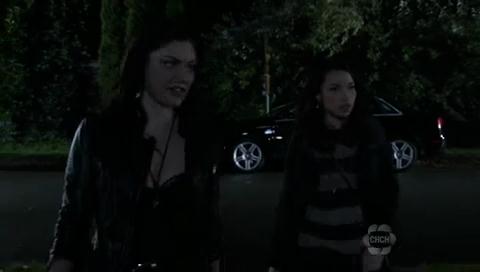 VampireDiariesWorld-dot-org_TheSecretCircle-S01E10-1042.jpg