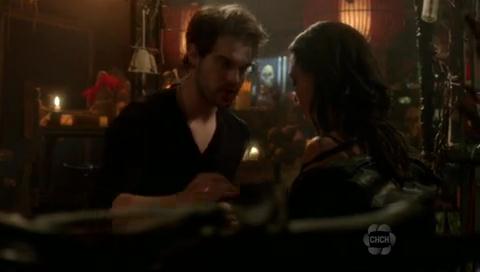 VampireDiariesWorld-dot-org_TheSecretCircle-S01E10-1273.jpg