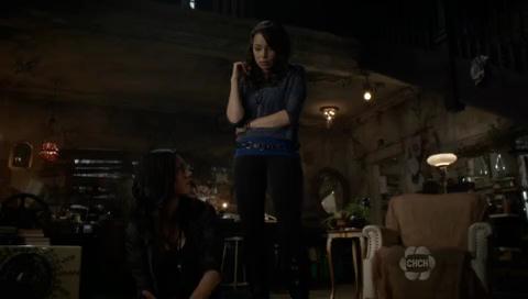 VampireDiariesWorld-dot-org_TheSecretCircle-S01E10-1535.jpg