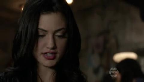 VampireDiariesWorld-dot-org_TheSecretCircle-S01E10-1556.jpg