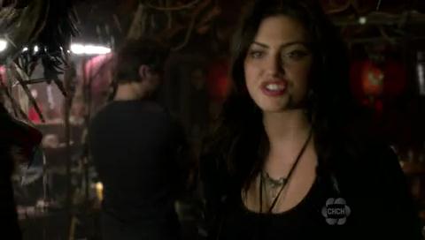 VampireDiariesWorld-dot-org_TheSecretCircle-S01E10-2204.jpg