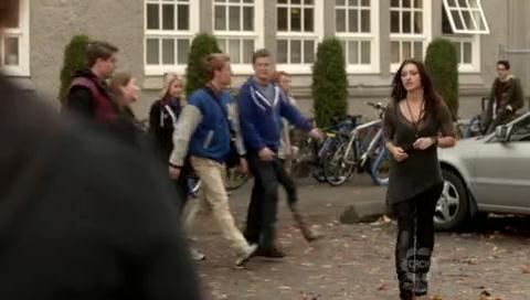 VampireDiariesWorld-dot-org_TheSecretCircle-S01E11-0390.jpg