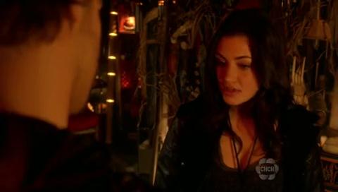 VampireDiariesWorld-dot-org_TheSecretCircle-S01E11-0871.jpg