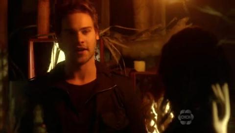 VampireDiariesWorld-dot-org_TheSecretCircle-S01E11-0886.jpg