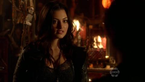 VampireDiariesWorld-dot-org_TheSecretCircle-S01E11-0974.jpg