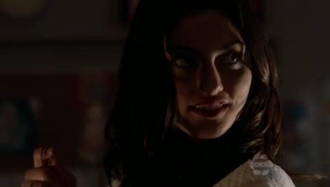 VampireDiariesWorld-dot-org_TheSecretCircle-S01E11-1345.jpg