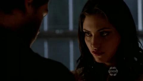 VampireDiariesWorld-dot-org_TheSecretCircle-S01E11-1591.jpg