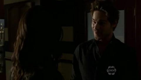 VampireDiariesWorld-dot-org_TheSecretCircle-S01E11-1840.jpg
