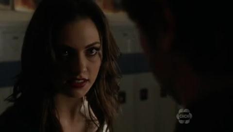 VampireDiariesWorld-dot-org_TheSecretCircle-S01E11-1849.jpg