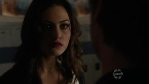 VampireDiariesWorld-dot-org_TheSecretCircle-S01E11-1857.jpg