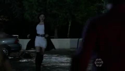 VampireDiariesWorld-dot-org_TheSecretCircle-S01E11-1921.jpg