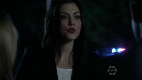 VampireDiariesWorld-dot-org_TheSecretCircle-S01E11-2052.jpg