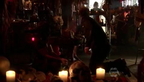 VampireDiariesWorld-dot-org_TheSecretCircle-S01E12-0373.jpg