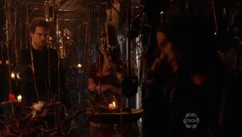 VampireDiariesWorld-dot-org_TheSecretCircle-S01E12-0625.jpg