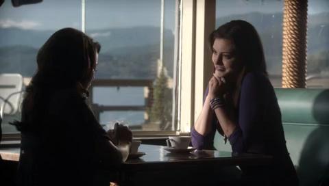 VampireDiariesWorld-dot-org_TheSecretCircle-S01E13-0789.jpg