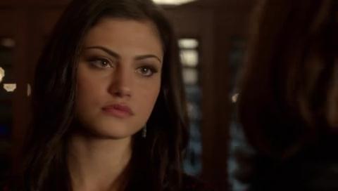 VampireDiariesWorld-dot-org_TheSecretCircle-S01E13-1501.jpg