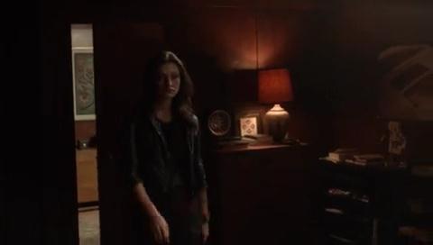 VampireDiariesWorld-dot-org_TheSecretCircle-S01E13-2232.jpg