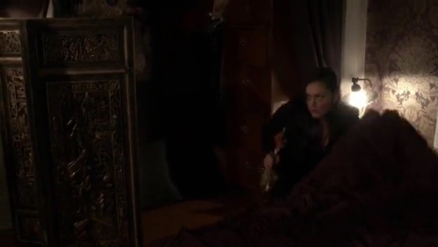 VampireDiariesWorld-dot-org_TheSecretCircle-S01E15-0948.jpg