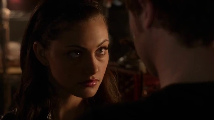 VampireDiariesWorld-dot-org_TheSecretCircle-S01E16-0353.jpg