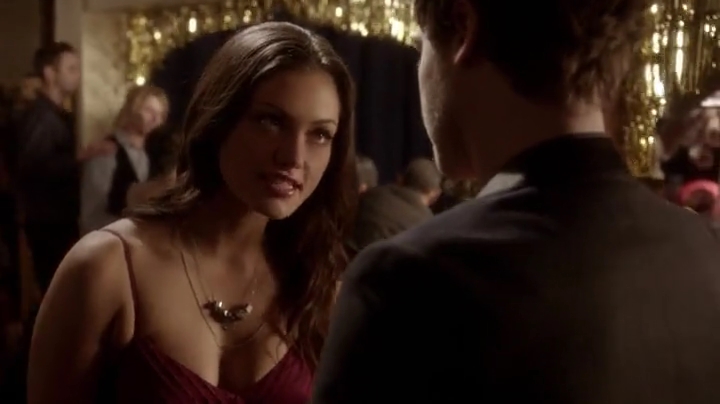 VampireDiariesWorld-dot-org_TheSecretCircle-S01E16-0646.jpg
