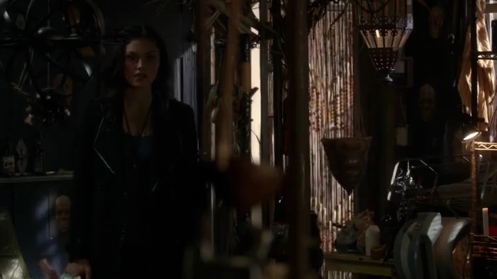 VampireDiariesWorld-dot-org_TheSecretCircle-S01E17-0183.jpg