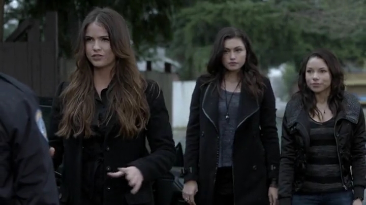 VampireDiariesWorld-dot-org_TheSecretCircle-S01E17-0411.jpg
