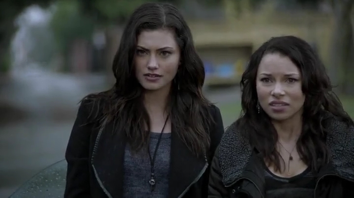 VampireDiariesWorld-dot-org_TheSecretCircle-S01E17-0428.jpg