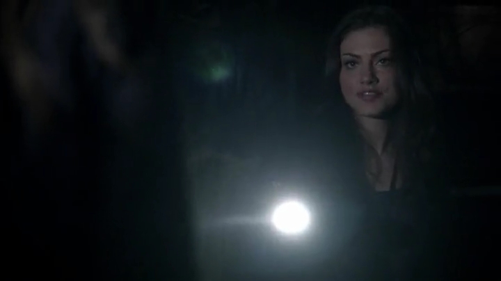VampireDiariesWorld-dot-org_TheSecretCircle-S01E17-0606.jpg