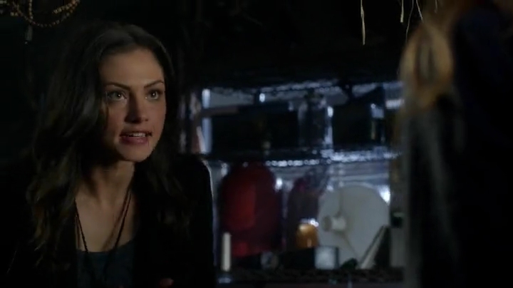 VampireDiariesWorld-dot-org_TheSecretCircle-S01E17-0693.jpg