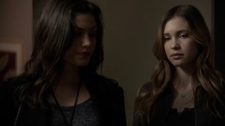 VampireDiariesWorld-dot-org_TheSecretCircle-S01E17-0792.jpg