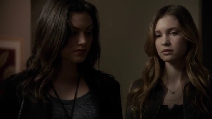 VampireDiariesWorld-dot-org_TheSecretCircle-S01E17-0793.jpg