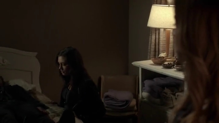 VampireDiariesWorld-dot-org_TheSecretCircle-S01E17-0874.jpg