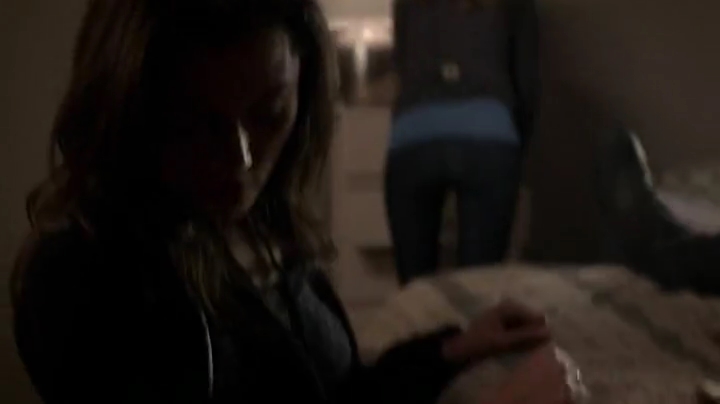 VampireDiariesWorld-dot-org_TheSecretCircle-S01E17-0878.jpg