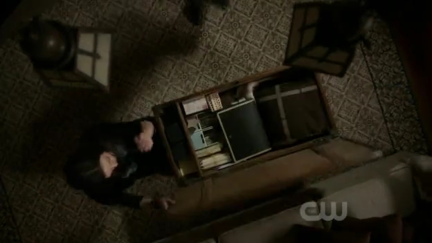 VampireDiariesWorld-dot-org_TheSecretCircle-S01E19-0078.jpg