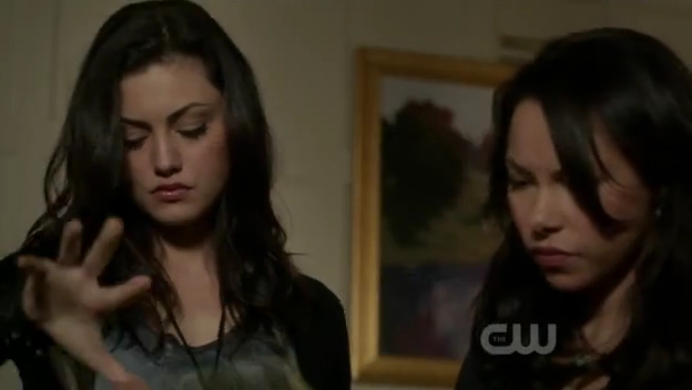 VampireDiariesWorld-dot-org_TheSecretCircle-S01E19-0083.jpg