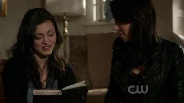 VampireDiariesWorld-dot-org_TheSecretCircle-S01E19-0107.jpg