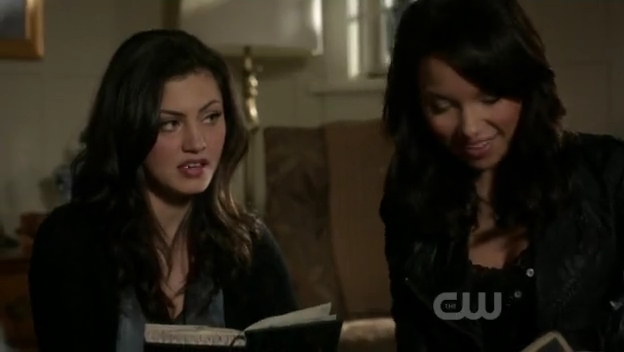 VampireDiariesWorld-dot-org_TheSecretCircle-S01E19-0110.jpg