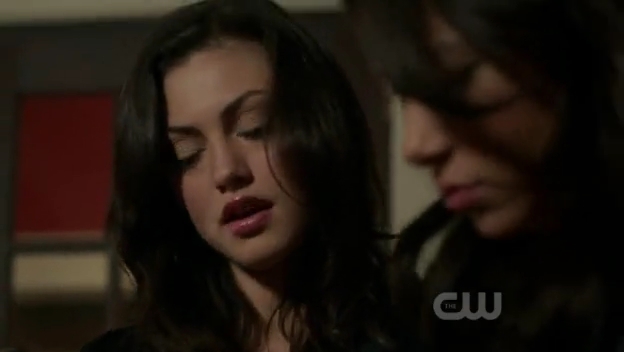 VampireDiariesWorld-dot-org_TheSecretCircle-S01E19-0116.jpg