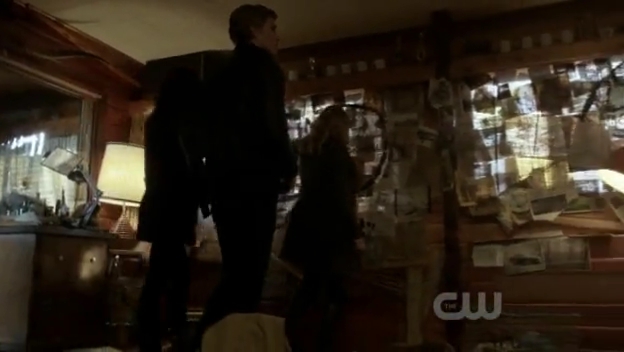 VampireDiariesWorld-dot-org_TheSecretCircle-S01E19-0490.jpg