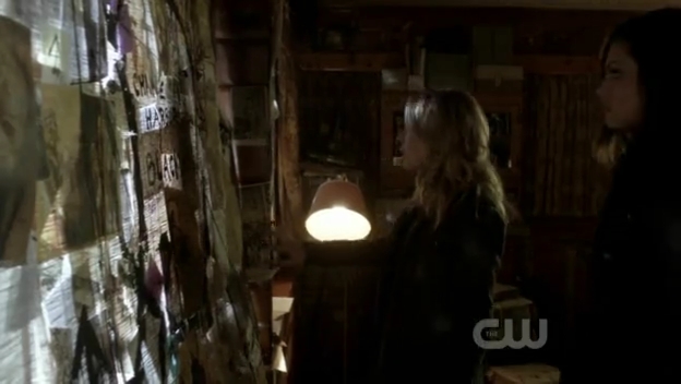 VampireDiariesWorld-dot-org_TheSecretCircle-S01E19-0497.jpg