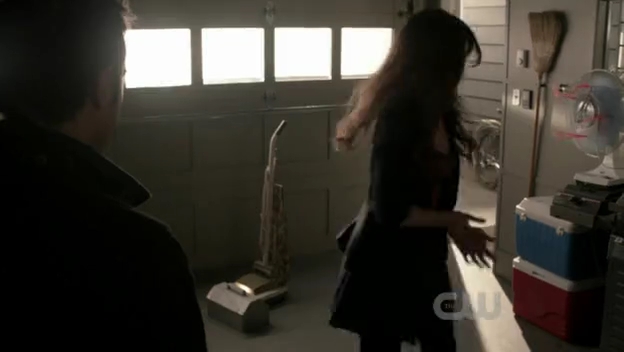VampireDiariesWorld-dot-org_TheSecretCircle-S01E19-0820.jpg