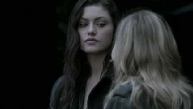 VampireDiariesWorld-dot-org_TheSecretCircle-S01E19-0936.jpg