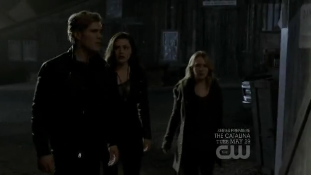VampireDiariesWorld-dot-org_TheSecretCircle-S01E19-0982.jpg