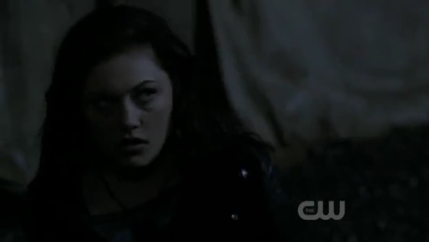 VampireDiariesWorld-dot-org_TheSecretCircle-S01E19-1074.jpg