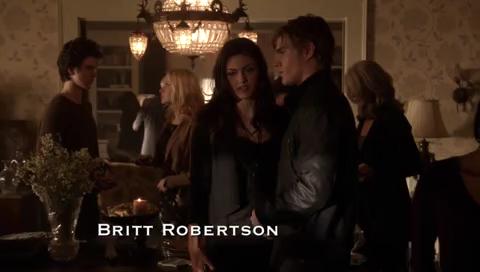 VampireDiariesWorld-dot-org_TheSecretCircle-S01E20-0383.jpg