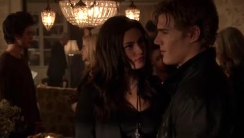 VampireDiariesWorld-dot-org_TheSecretCircle-S01E20-0396.jpg